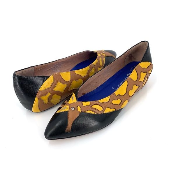 Jeffrey Campbell Black and Yellow Flats with Geometric Design - Picture 1 of 11